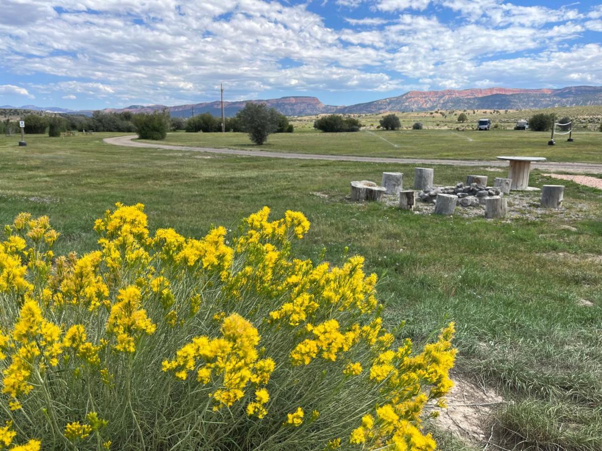 The Riverside Ranch Motel And Rv Park Southern Utah Hatch Exteriör bild